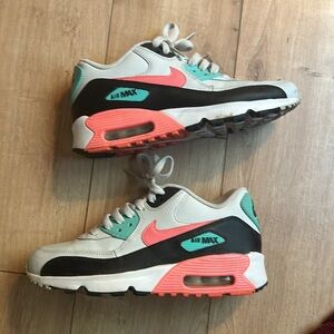 Nike Air Max 90